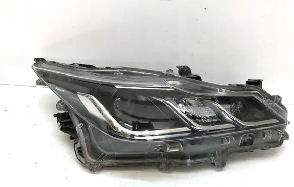 Toyota Corolla E210 E21 Headlight/headlamp 02T31