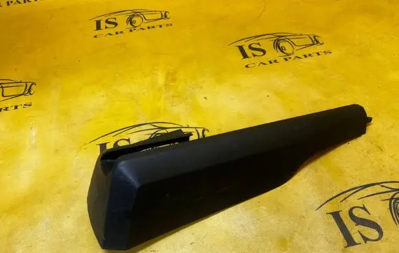 Mercedes-Benz GL X166 Front driver seat rail trim A1669190500