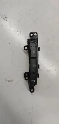 Hyundai Kona I Seat heating switch 93350j9bd0