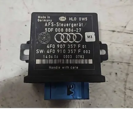 Audi Q7 4L Light module LCM 4F0907357F 5DF00888627 4F0910357F