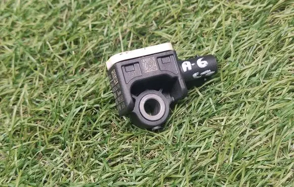 Audi A6 C7 Airbag deployment crash/impact sensor 4H0959643