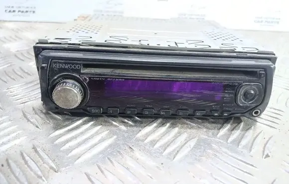 Fiat Marea Radio/CD/DVD/GPS head unit KDCMP239