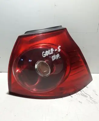 Volkswagen Golf V Rear/tail lights