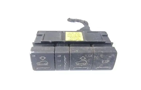 Audi A6 Allroad C5 Suspension ride height/mode switch 4Z7927139A