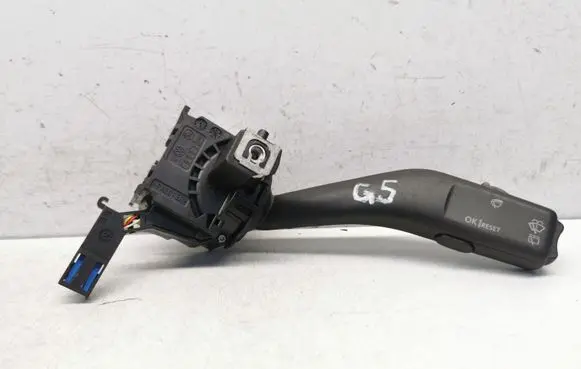 Volkswagen Golf V Wiper control stalk 1K0953519A