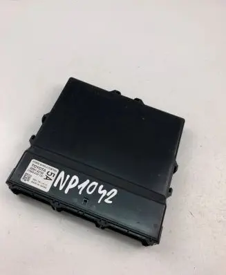 Toyota RAV 4 (XA50) Other control units/modules 8998142160