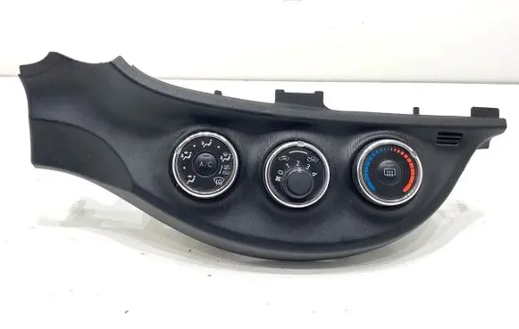 Toyota Yaris Interior fan control switch 554060D490