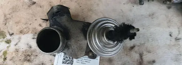 Volkswagen Transporter - Caravelle T4 EGR valve 028131501E