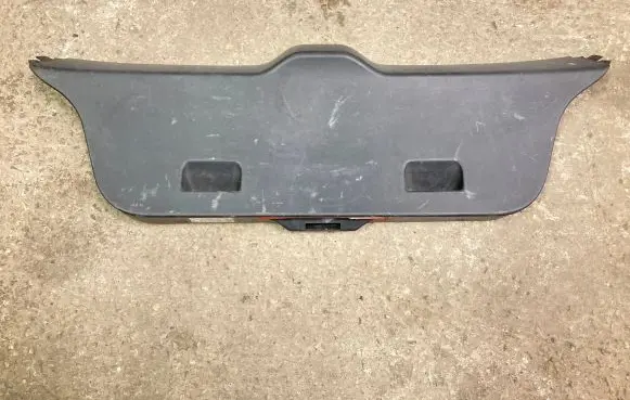 BMW 3 E36 Trunk/boot trim cover 8171085