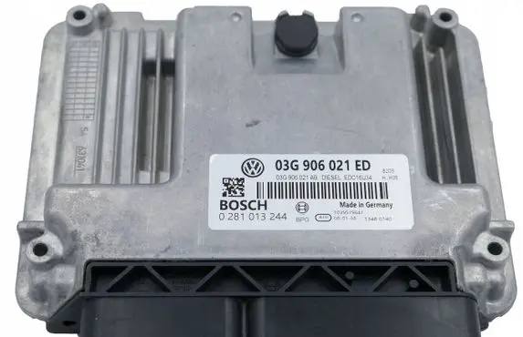 Volkswagen PASSAT B8 Engine control unit/module 03G906021ED