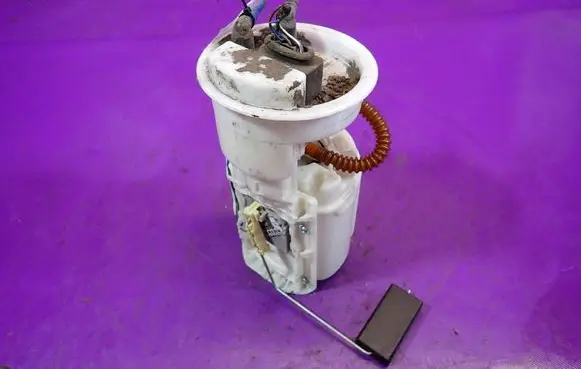 Volkswagen Polo IV 9N3 In-tank fuel pump