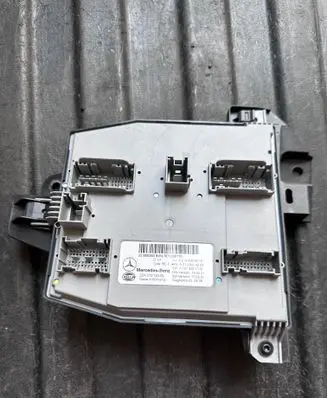 Mercedes-Benz E W213 Comfort/convenience module A2139009219 A2139014203 A1679021701