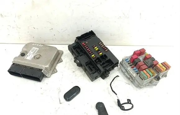 Fiat Ducato Engine ECU kit and lock set 55253528 MJD8F3BD BC0118027A