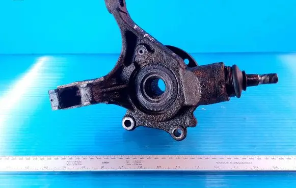 Peugeot 307 Front wheel hub