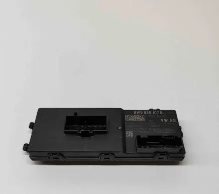 Porsche Cayenne (9Y0 9Y3) Other devices 8W8959107B