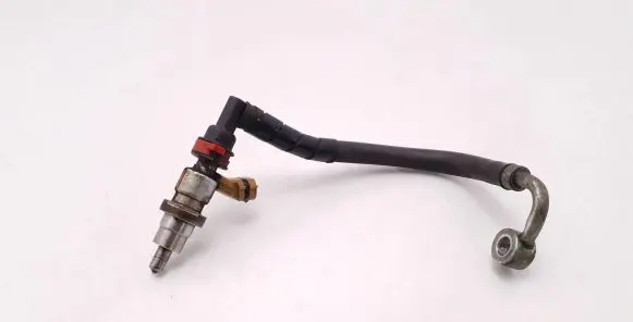 Toyota Auris 150 Fuel injector 2371026010