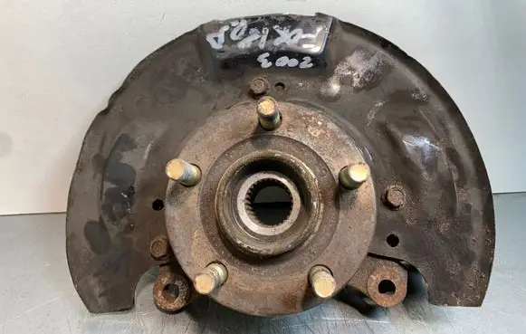Subaru Forester SF Front wheel hub