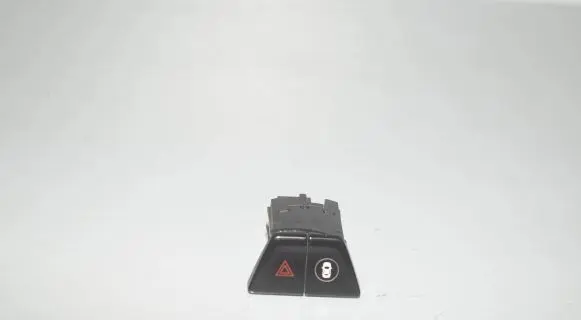 BMW 5 G30 G31 Hazard light switch 6993047 61316993047 9383535