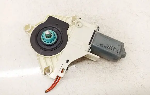 Audi A4 S4 B8 8K Front door window regulator motor 8K0959801A