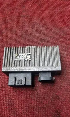 Renault Scenic I Glow plug pre-heat relay 7700100703
