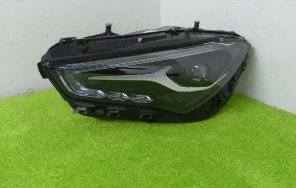 Mercedes-Benz CLA C118 X118 Headlight/headlamp 1189068501