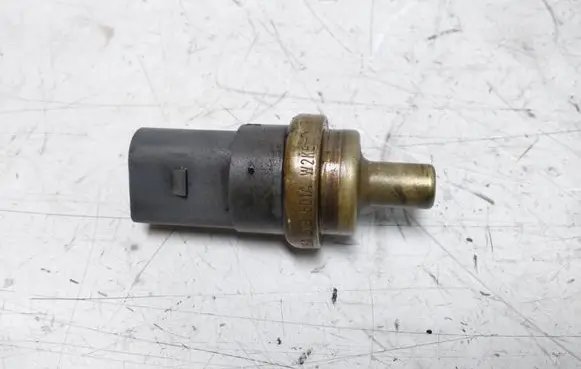 Audi Q7 4L Coolant temperature sensor 06A919501A