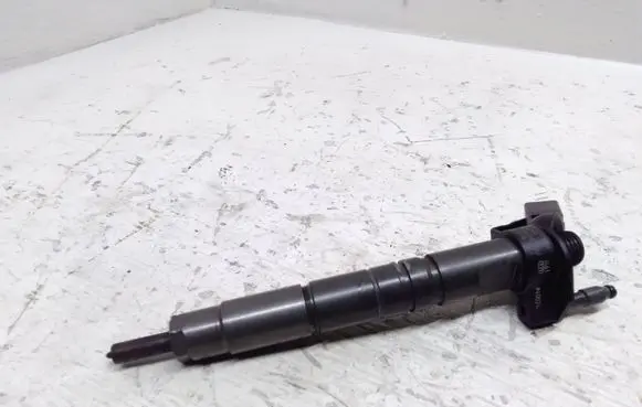 Mercedes-Benz S W221 Fuel injector A6420701187 0445116026