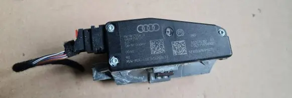Audi A6 C7 Steering wheel axle 4H0905852C 033574102 033574112