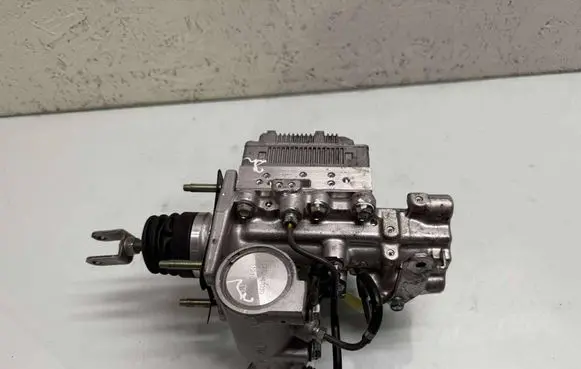 Toyota Auris E180 ABS Pump 4727047030 13Y09A4443 4720047040