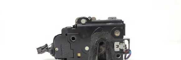 Skoda Fabia Mk1 (6Y) Front door lock 3B1837016BQ