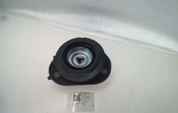 Toyota Prius (XW50) Front upper strut mount 4860947060