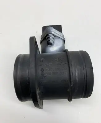 Audi A3 S3 8P Mass air flow meter 038906461B 0281002531