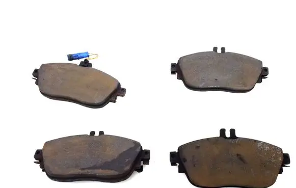 Mercedes-Benz A W176 Brake pads (front) A0084200620