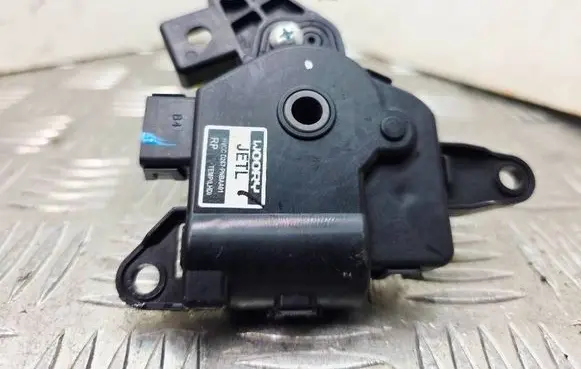 KIA Carens III Air flap motor/actuator D267PNBAA01