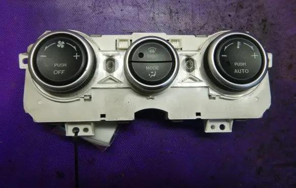 Mazda 6 Interior fan control switch E6A