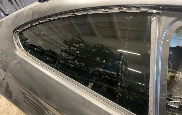 BMW 4 F32 F33 Rear side window