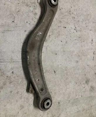 Mercedes-Benz E W212 Rear control arm