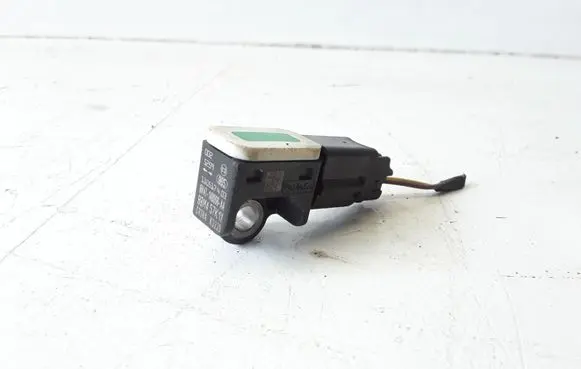 Volvo V60 Airbag deployment crash/impact sensor 8V4T14B006AA