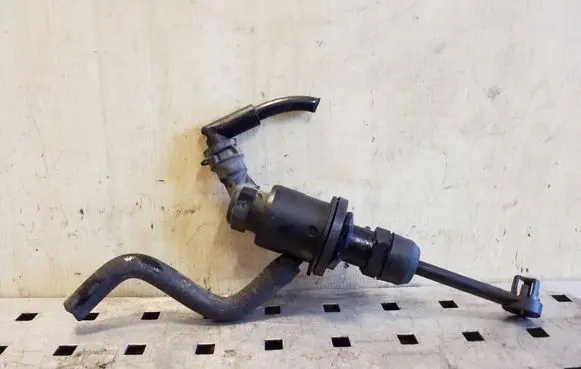 Nissan Qashqai Clutch master cylinder 30610JD000