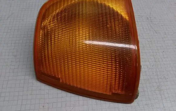 Audi 100 200 5000 C3 Front indicator light LH181911B