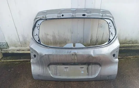 Tailgate/trunk/boot lid