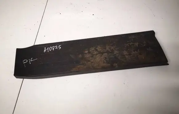 Nissan e-NV200 Front sill trim cover 76952BJ00A