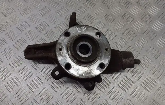 Citroen C4 I Front wheel hub spindle knuckle