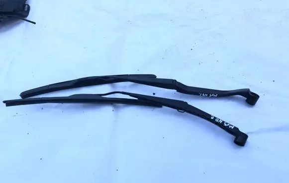 Mazda MX-5 ND Front wiper blade arm HENCAR9113390821