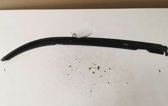 BMW 5 E39 Under headlight/headlamp trim 51138159305