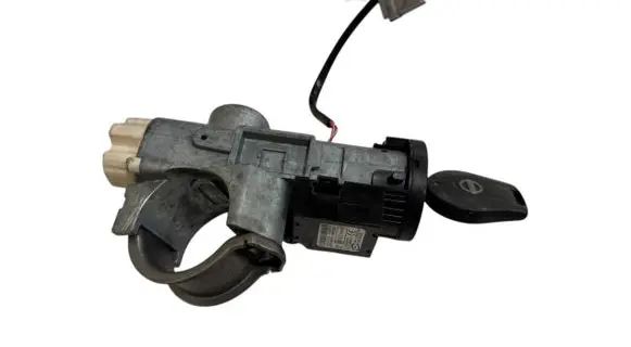 Nissan Juke I F15 Ignition lock 28590C9968 A0334F133