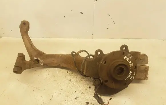 Audi A4 S4 B5 8D Front wheel hub spindle knuckle 8D0407257