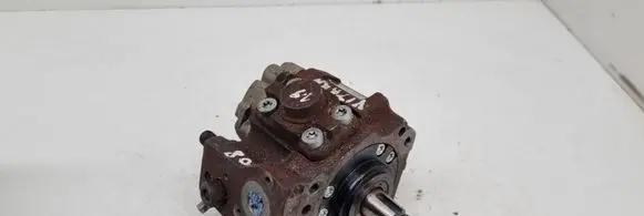 Suzuki Grand Vitara II Fuel injection high pressure pump H8200561664