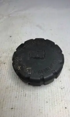 Mercedes-Benz C W203 Coolant expansion tank/reservoir cap 2105010615