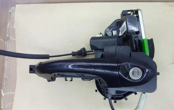 KIA Ceed Front door lock 81320A2020 I741